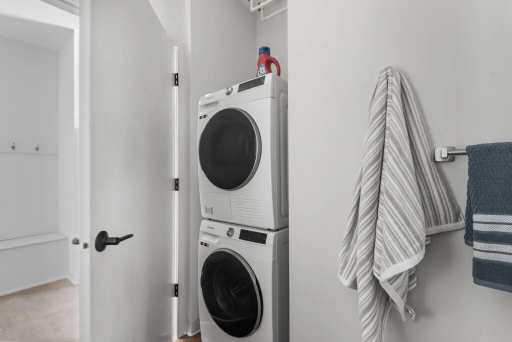 SoPHI Apartments