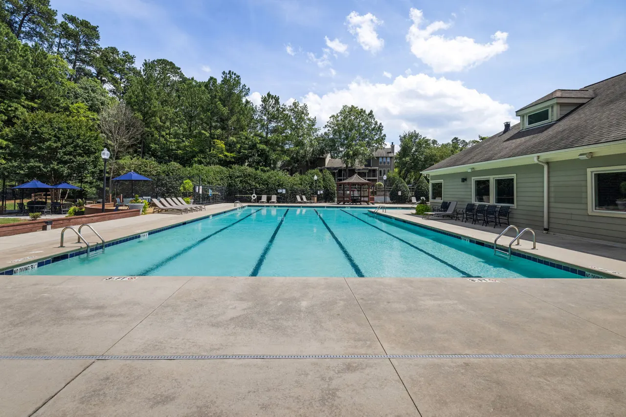 Shadowood Apartments &amp; Lofts