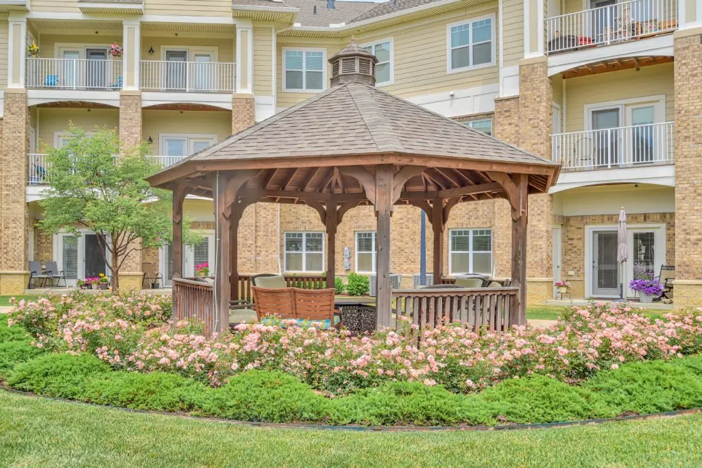 Rose Senior Living Avon