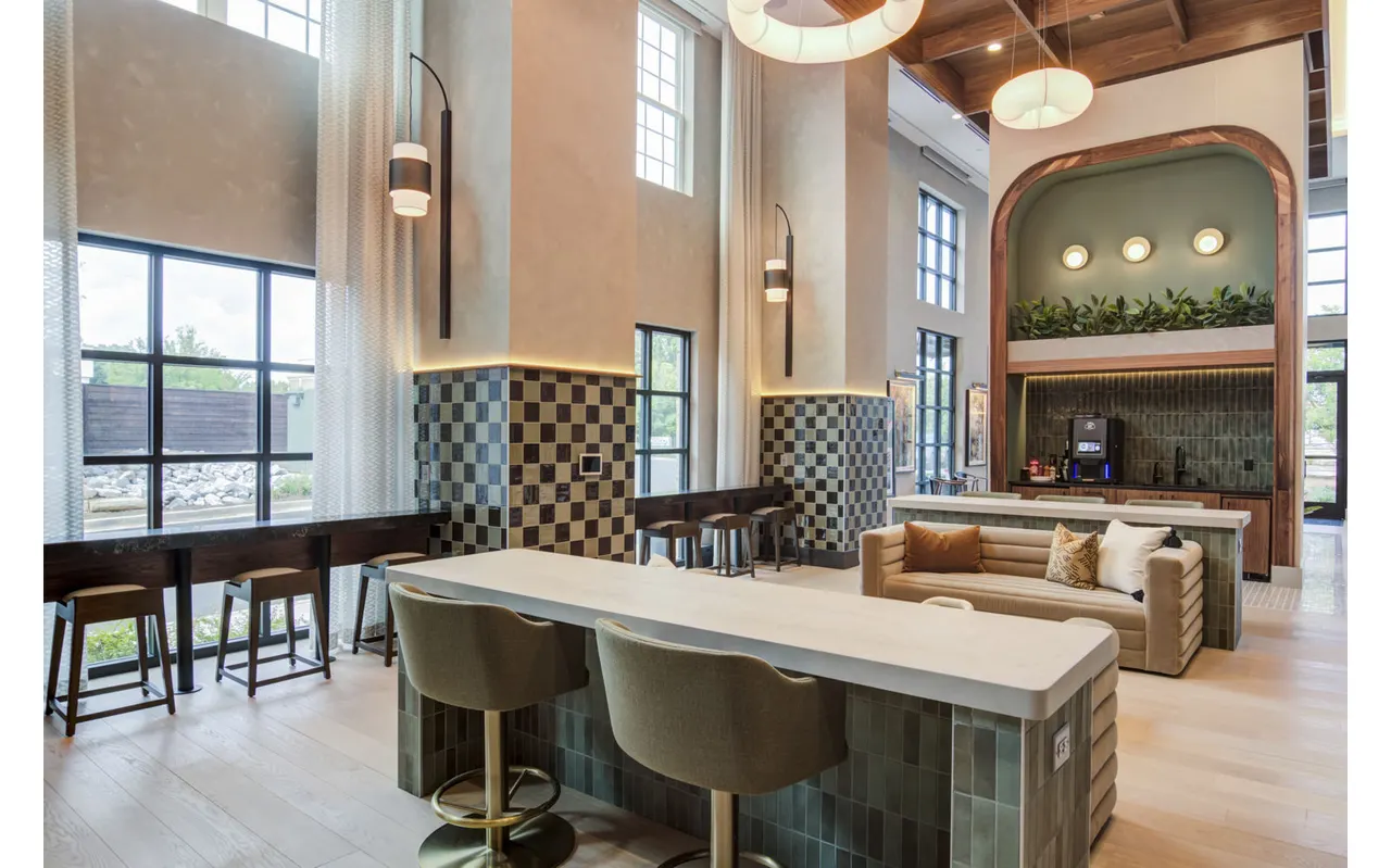 Solis Peachtree Corners