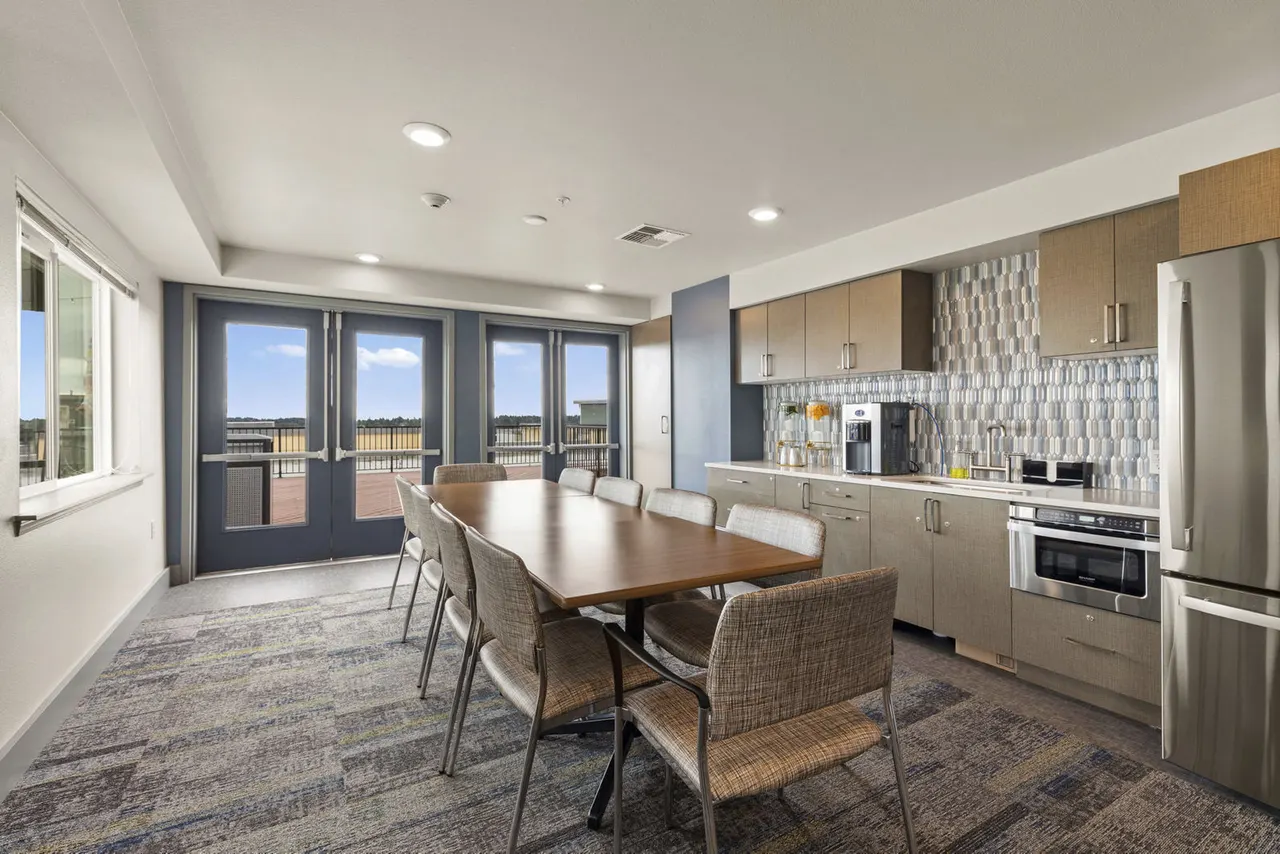 Lynnwood City Center Senior Living