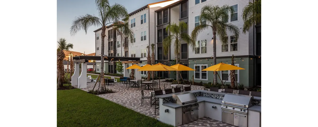 Calirosa Active Adult Apartments