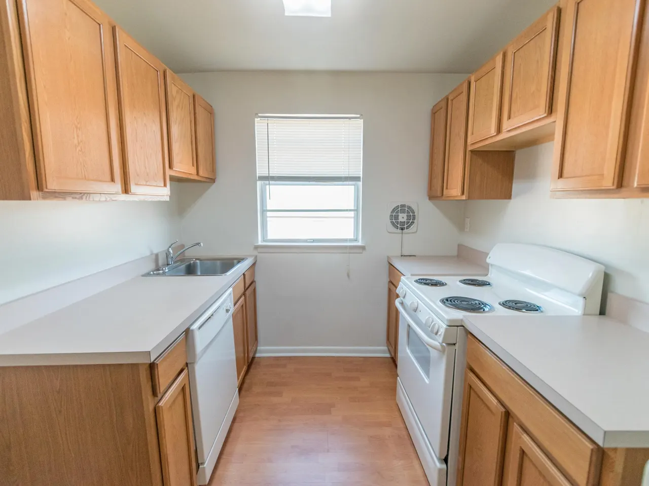 EverGreen Club Apartment