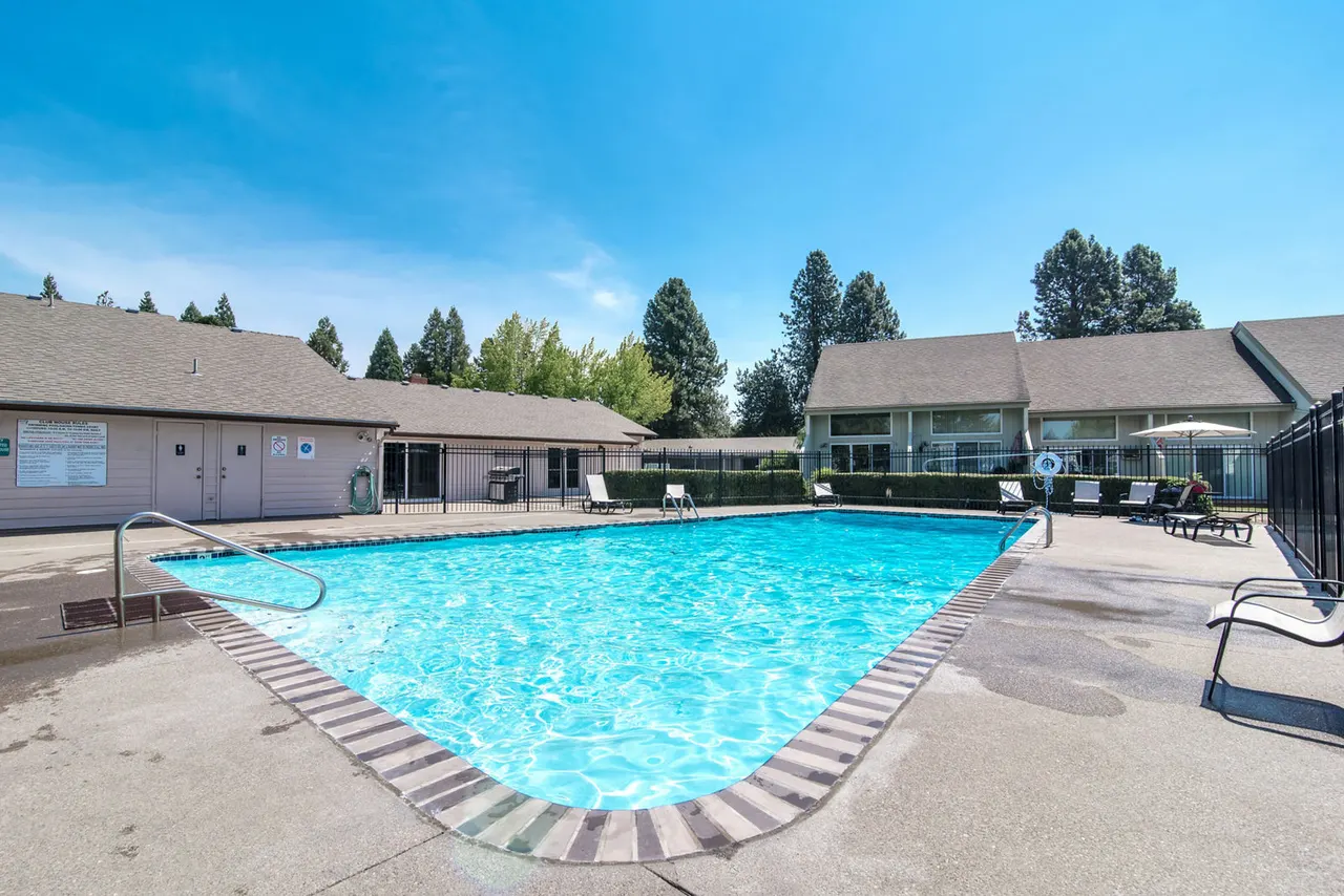 Meadowlawn Apartments
