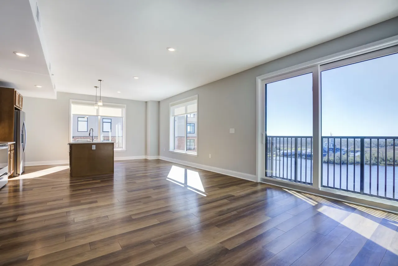 Overlook at River Place Apartments &amp; Condominiums