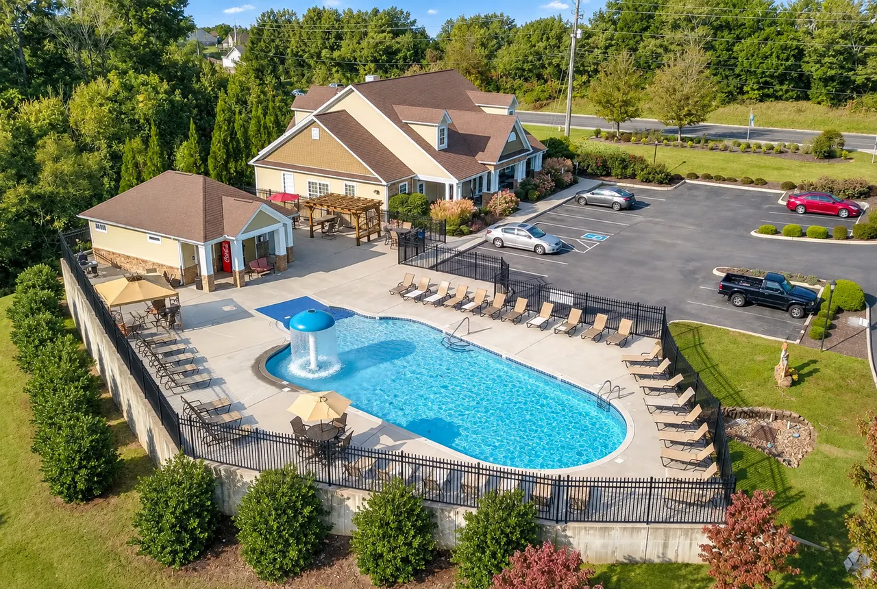 Legacy Pointe Apartments