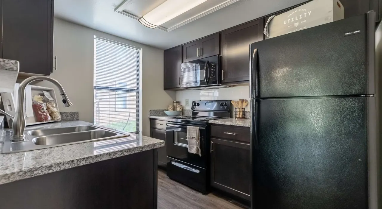 Stoney Brooke Apartments
