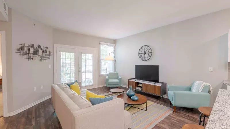The Shores At Las Colinas Apartments