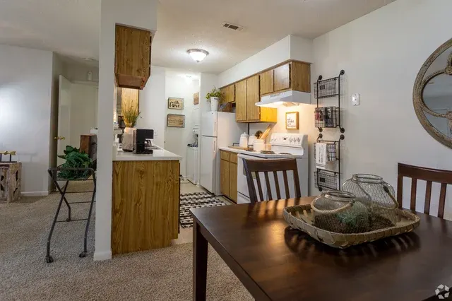 Watersedge Apartments