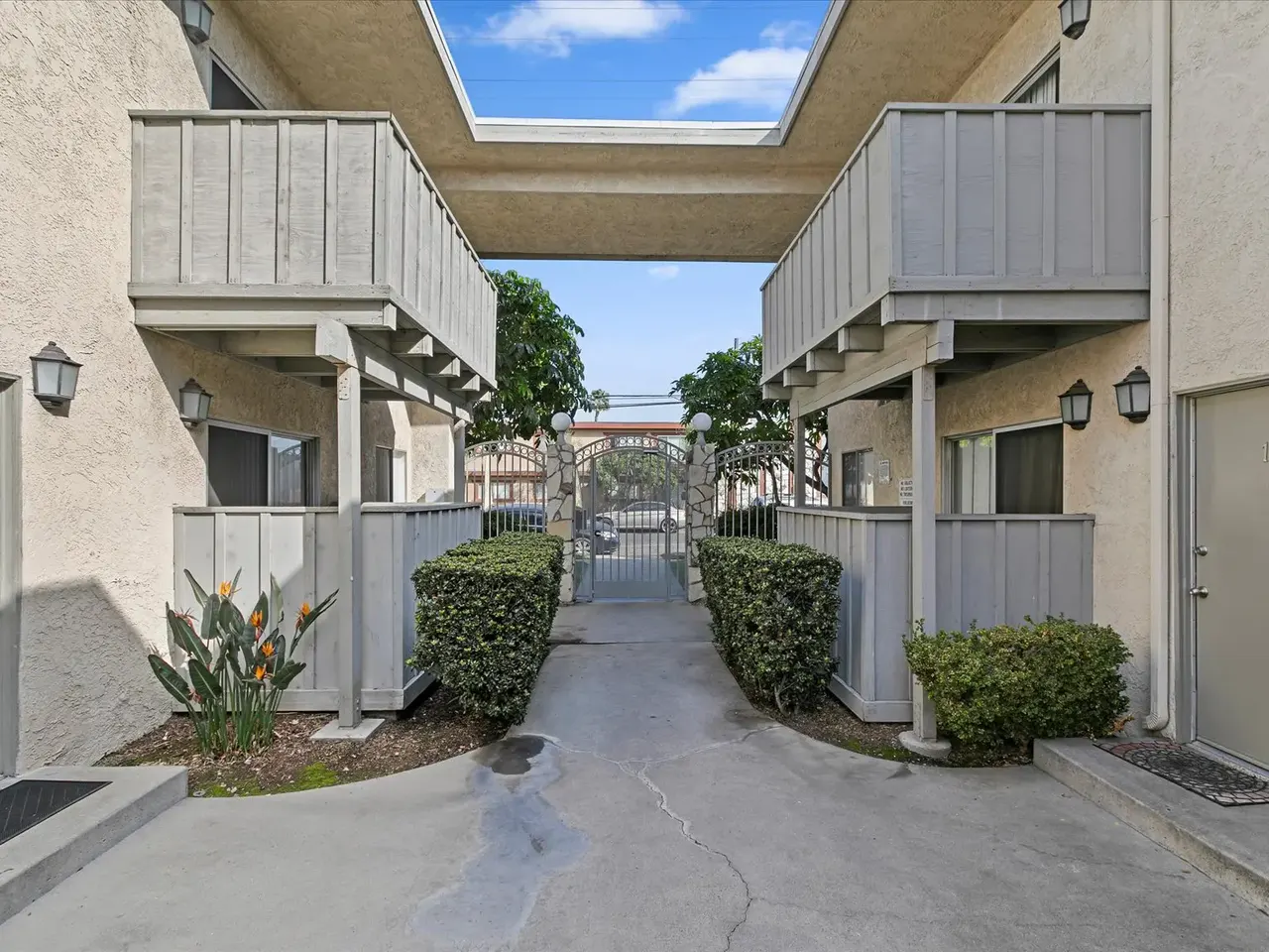 16221 Cornuta Apartments