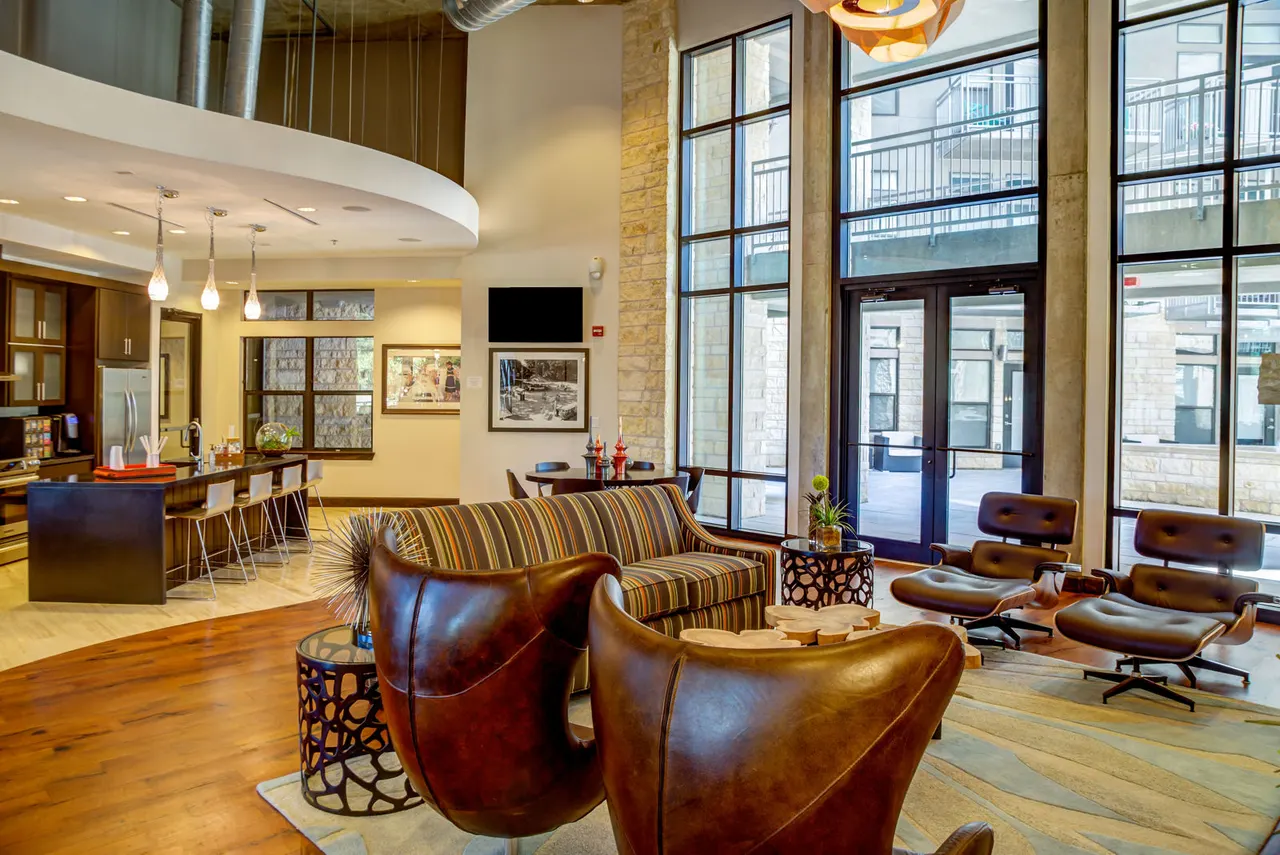 Coldwater Luxury Apartments
