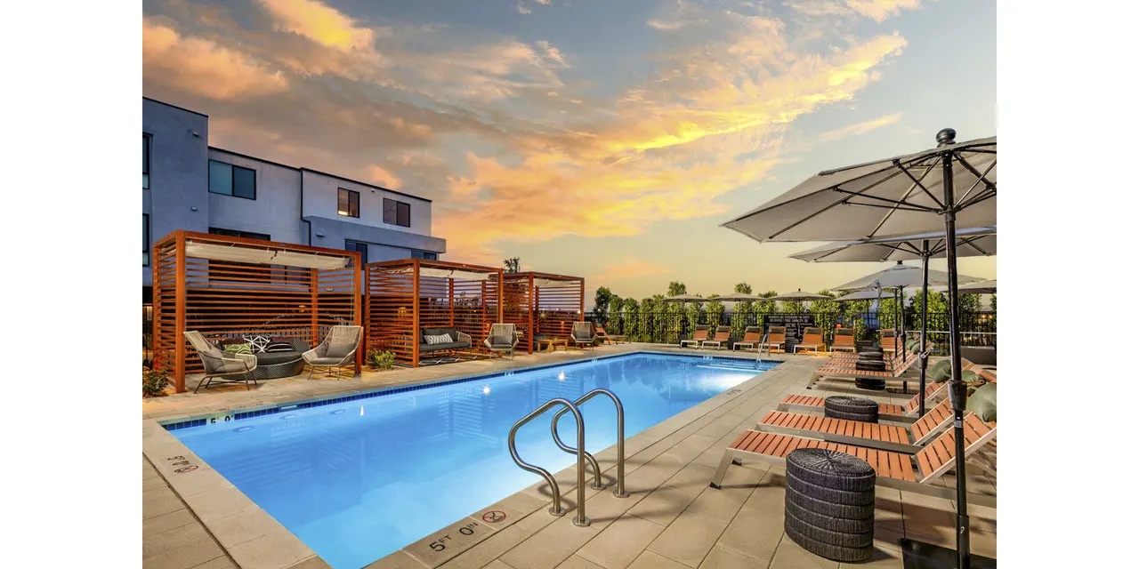 Mason Townhomes at Epoca