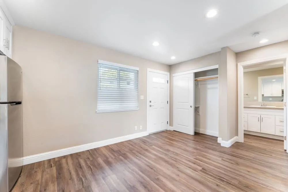 Fremont Arms Apartments