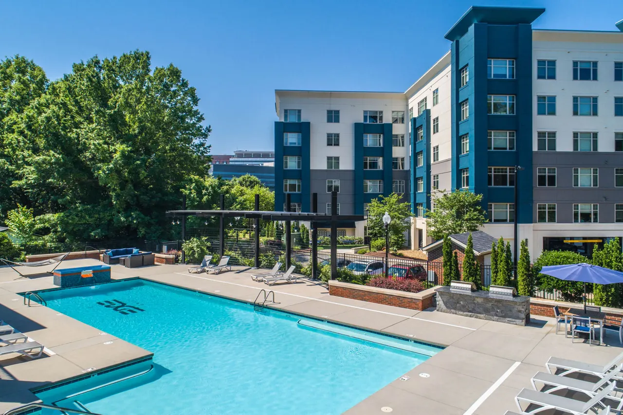 Edge Flats Apartments