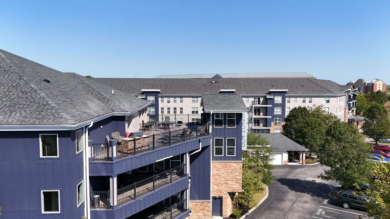 Kenyon Square Apartments