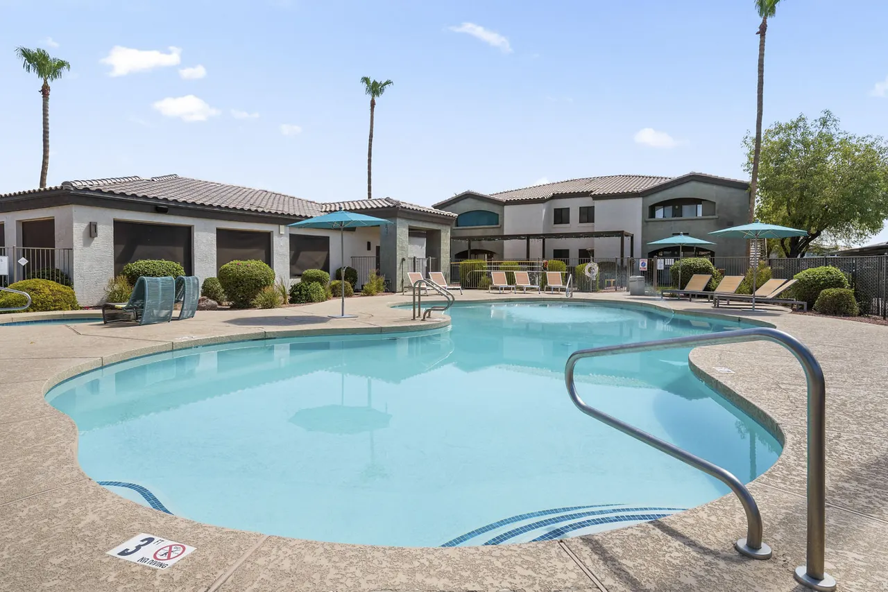 Palm Court Apartments
