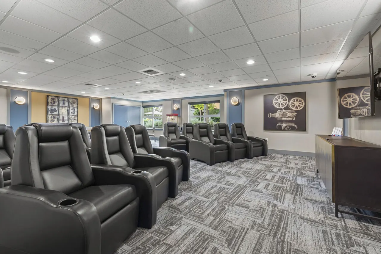 Lynnwood City Center Senior Living