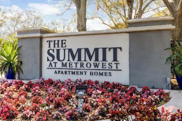 The Summit At Metrowest