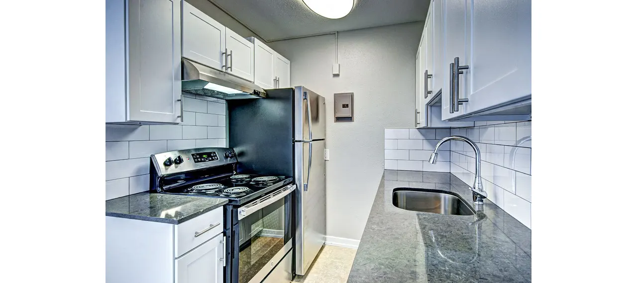 Lock Vista