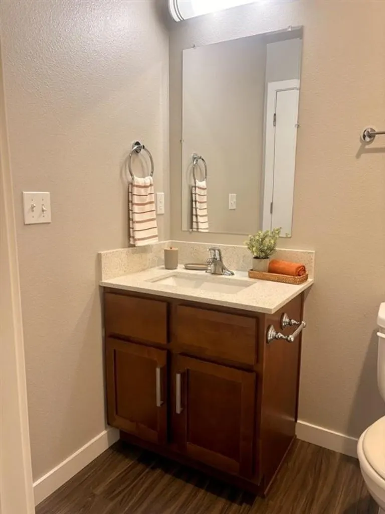 The Encore Apartment Homes