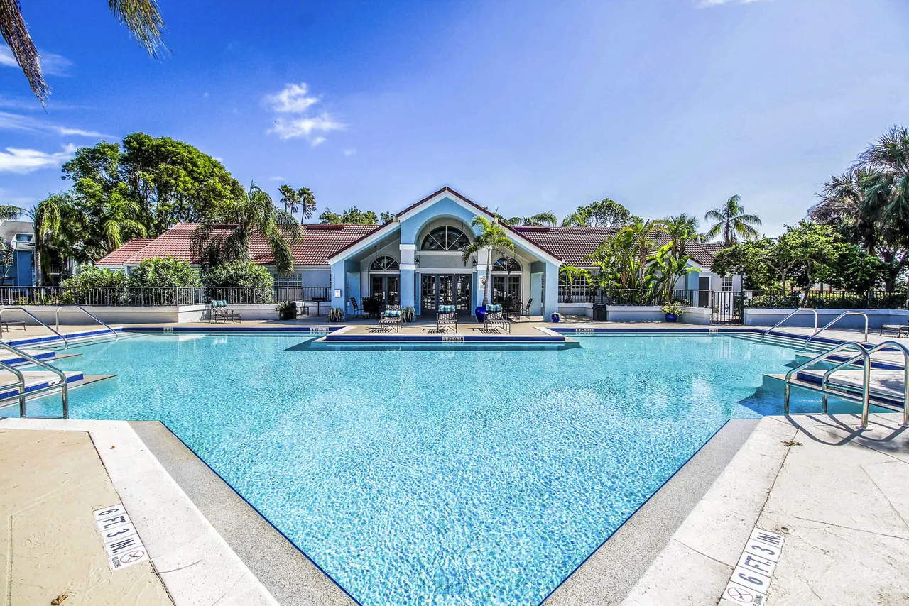 The Retreat at Vista Lake