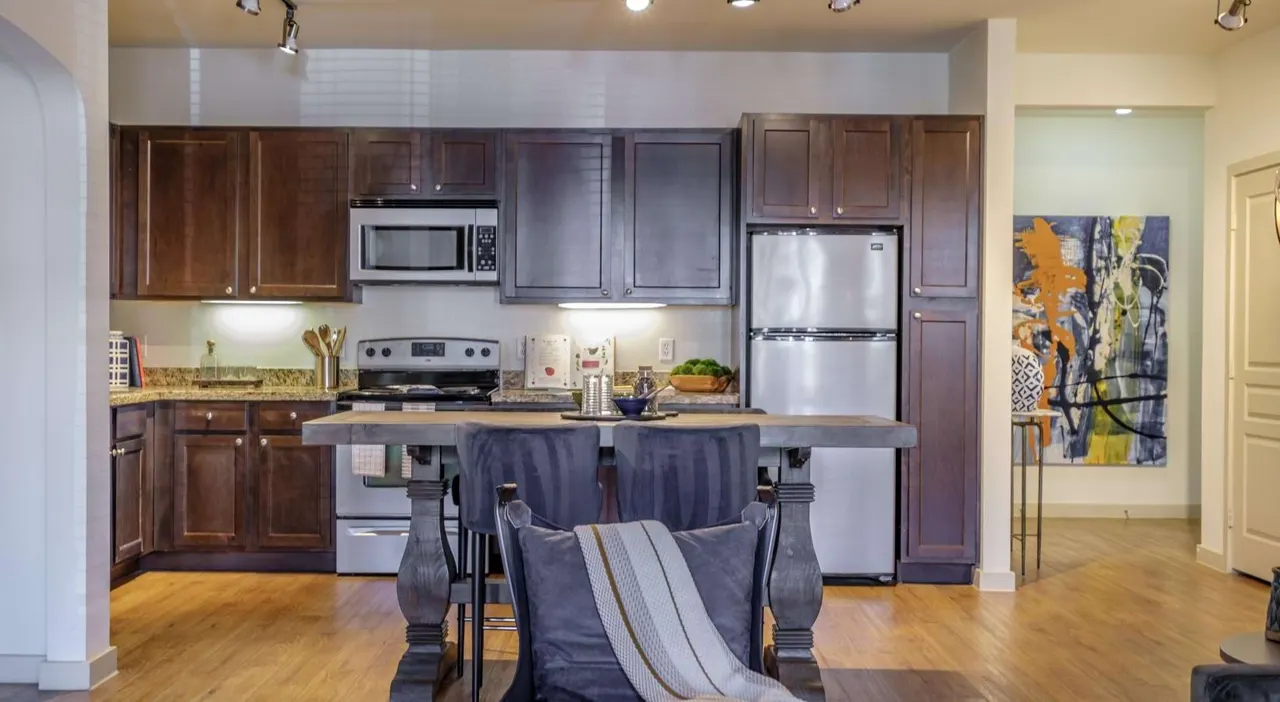 The Pradera Apartments