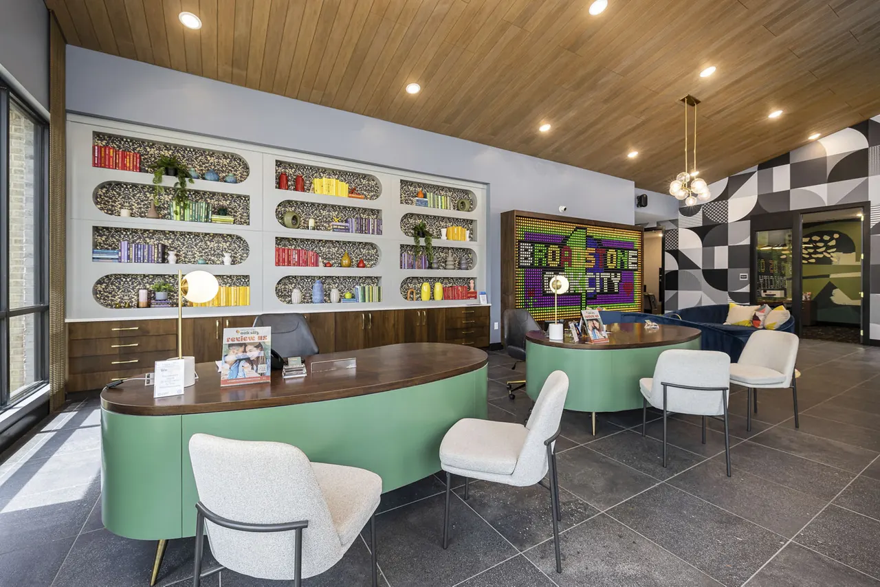 Broadstone Oak City Apartments