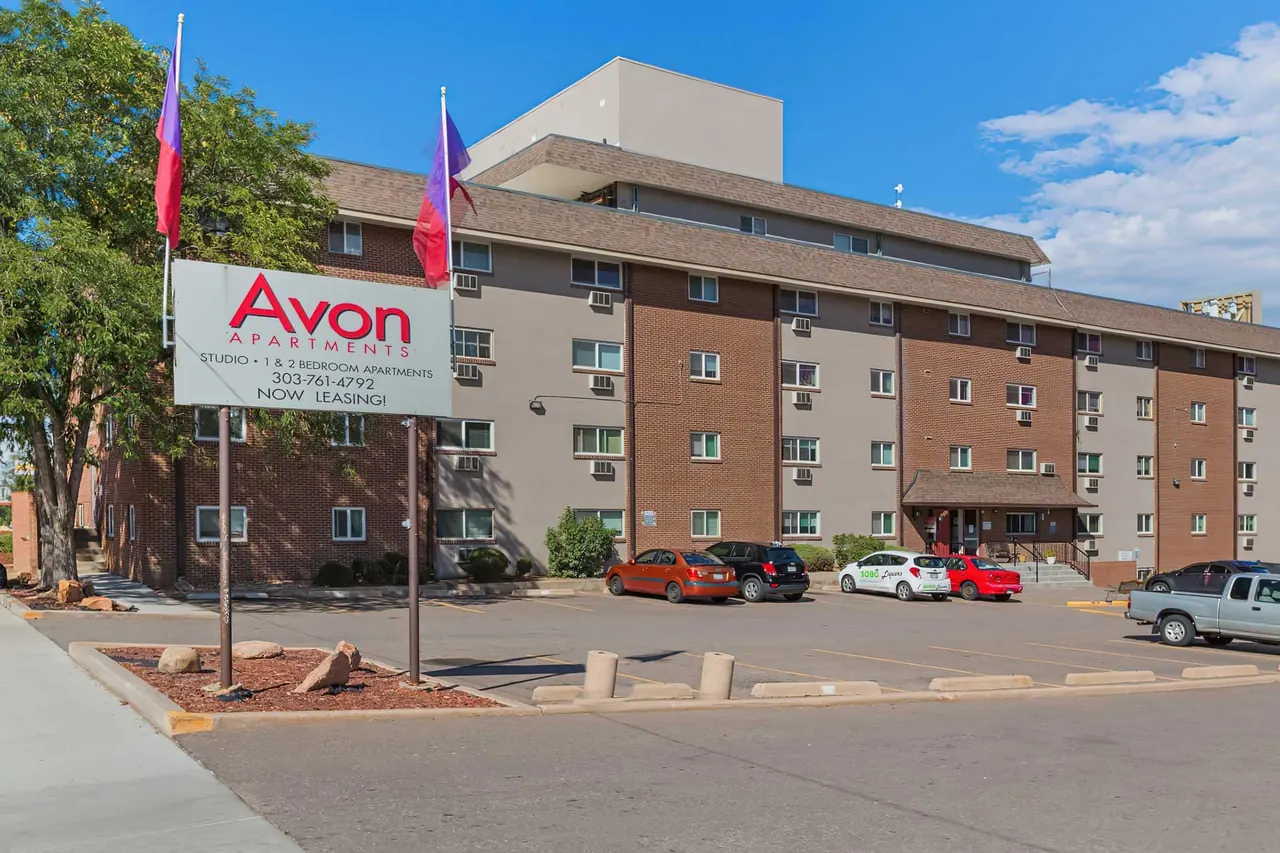 Avon North Apartments