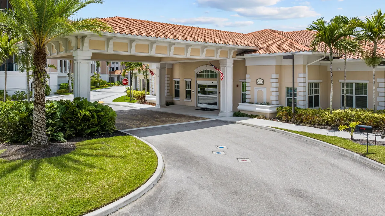 Diamond Oaks Village
