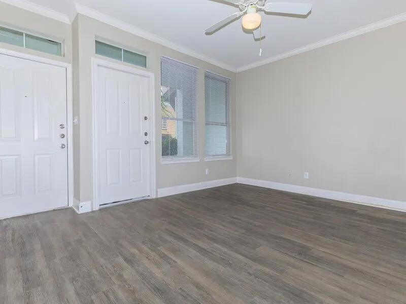The Summit at Benavides Park Apartments