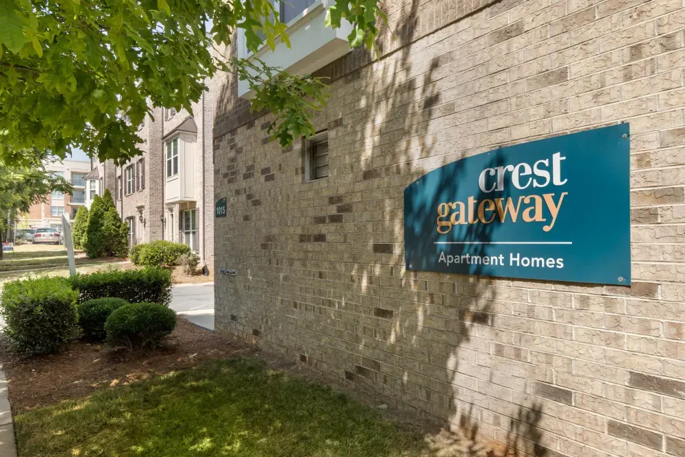 Crest Gateway Apartments