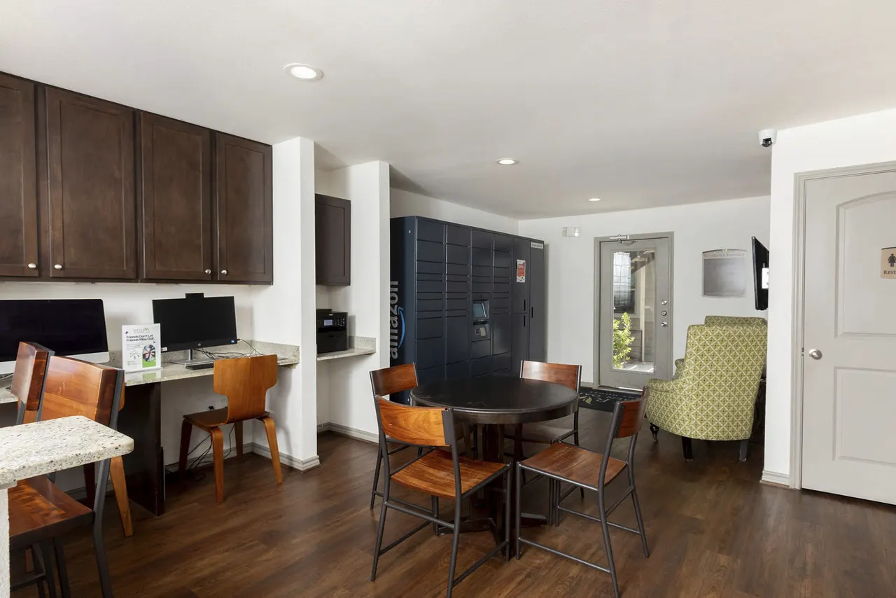 Reserve at Garden Oaks Apartments