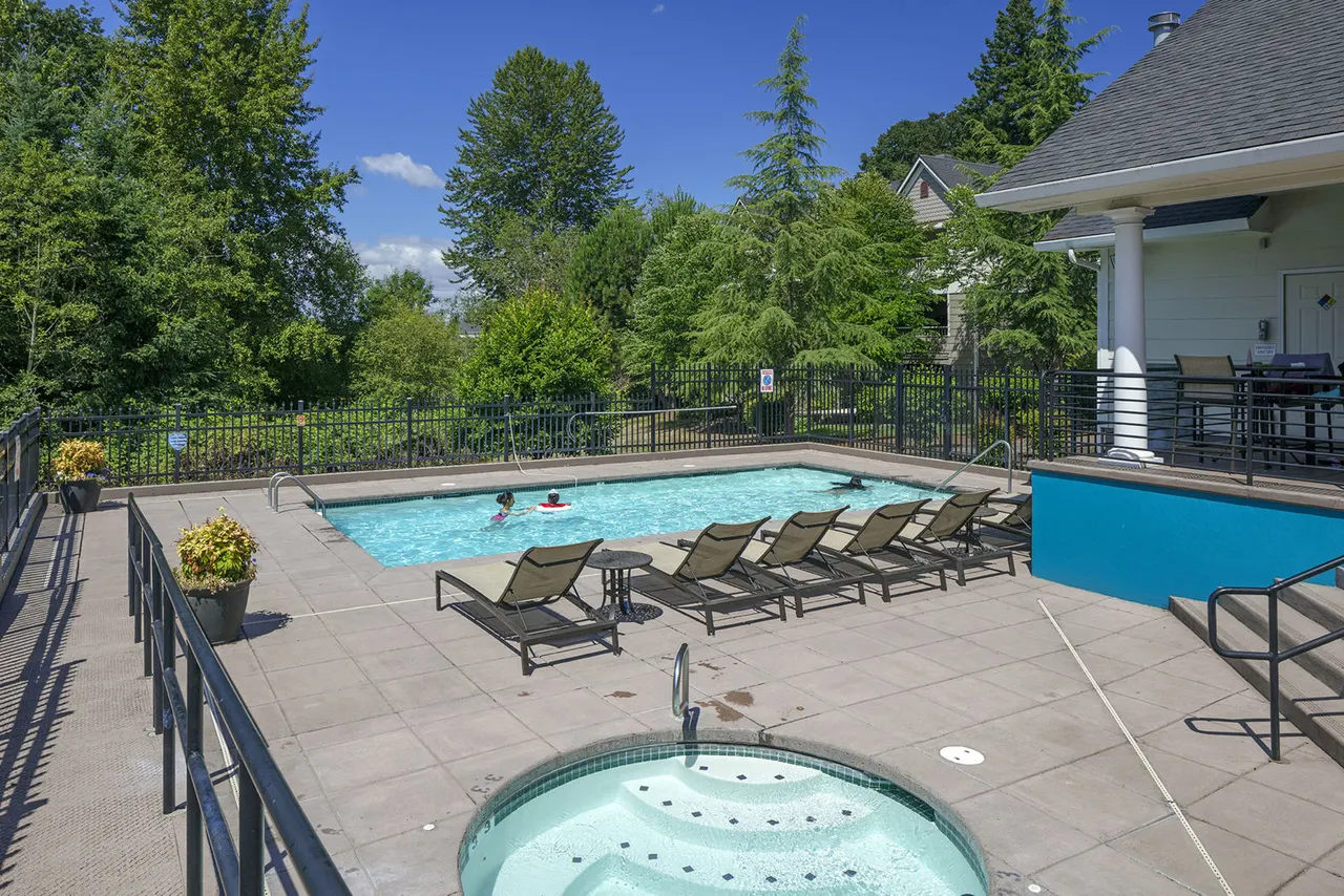 Highland Hills Apartments