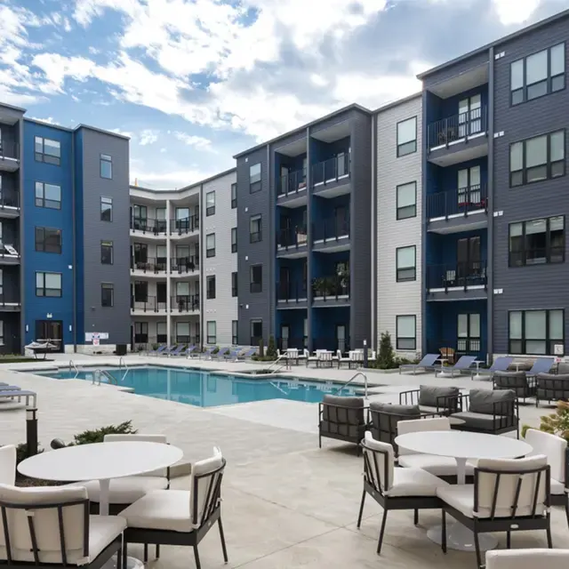 Aspire Kenwood Apartments