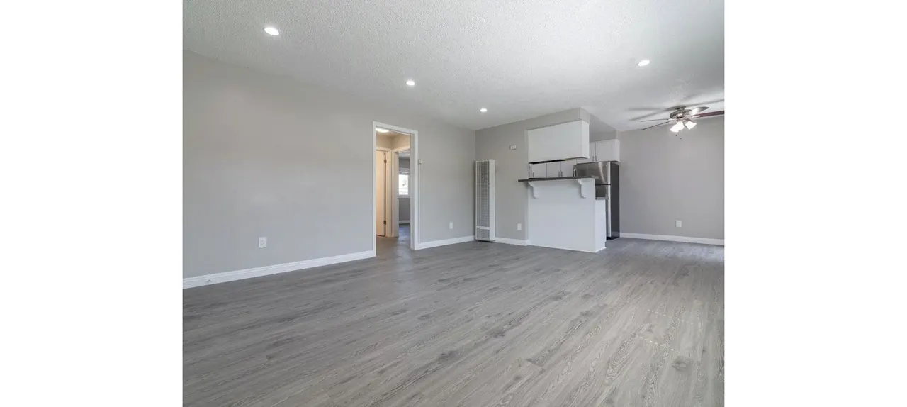 Citrus Court