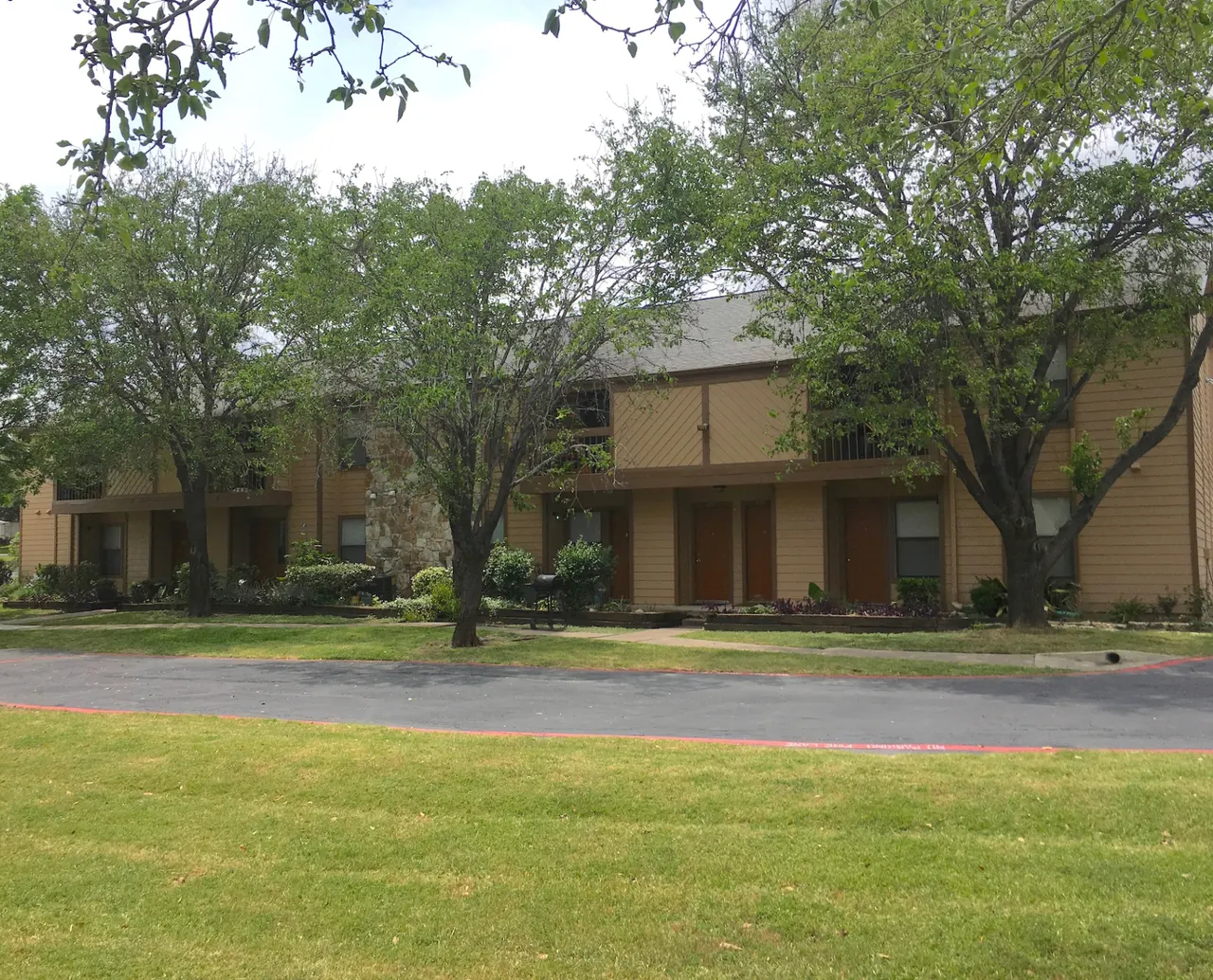 Apple Creek Apartments
