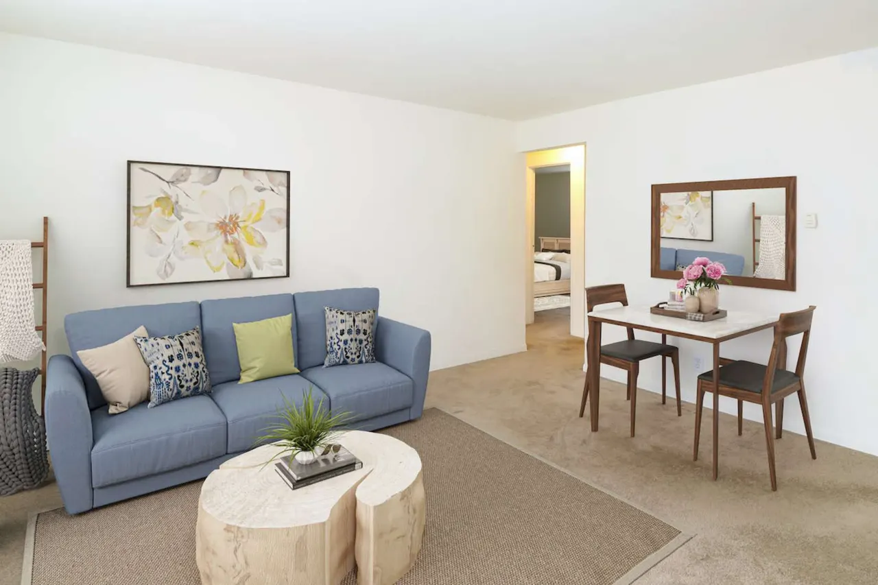 Deerfield Windsor Apartments