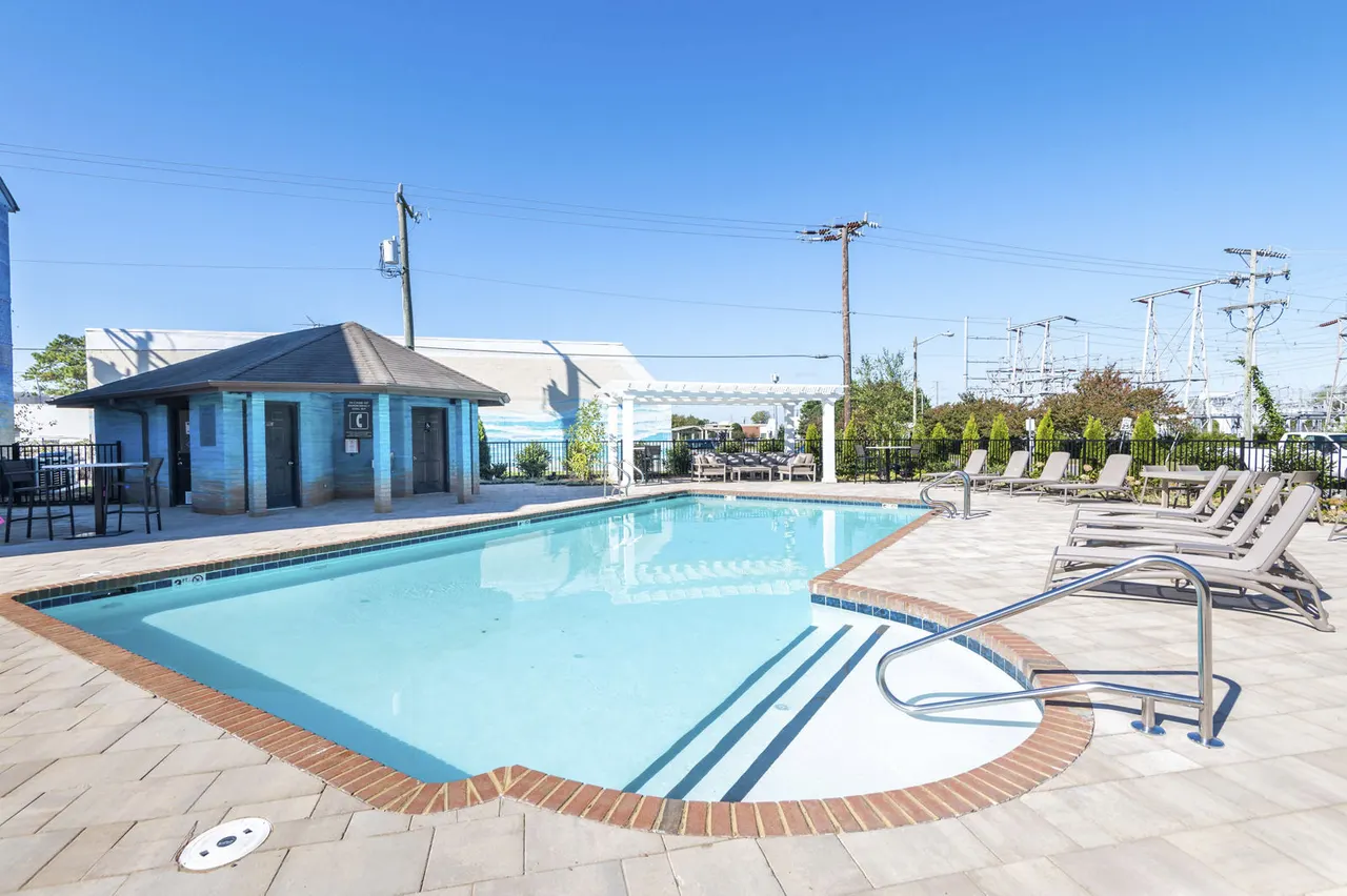 Arbor Trace Apartment Homes