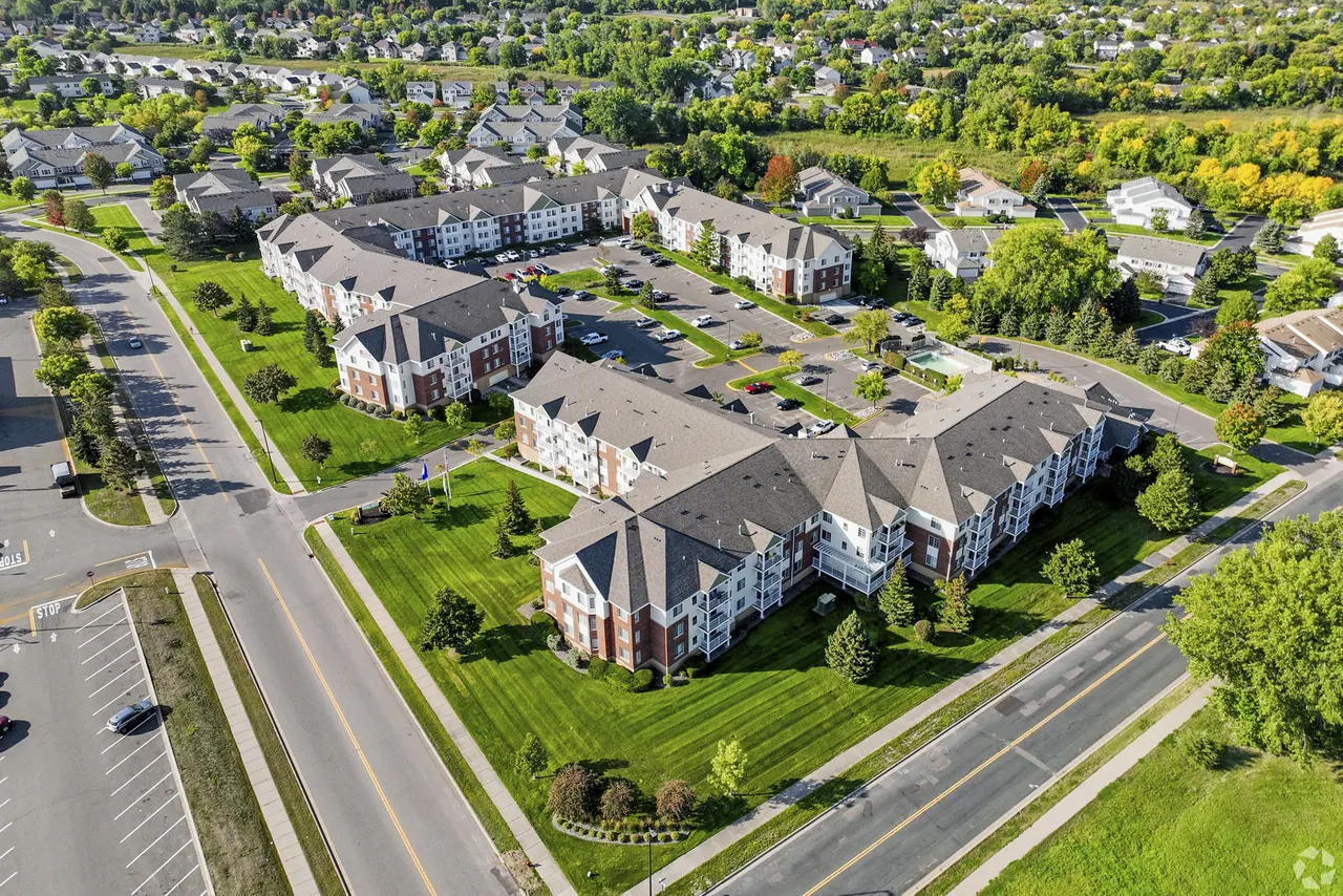 Avana Maple Grove
