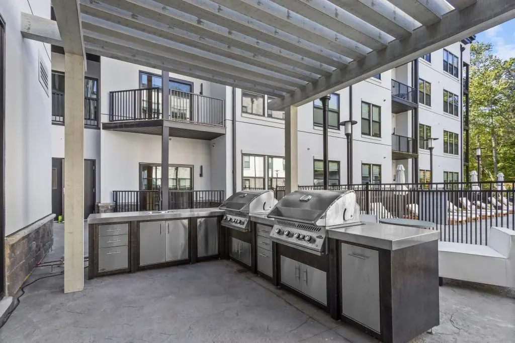 The Residences at Wash Brook Boutique Apartment Homes