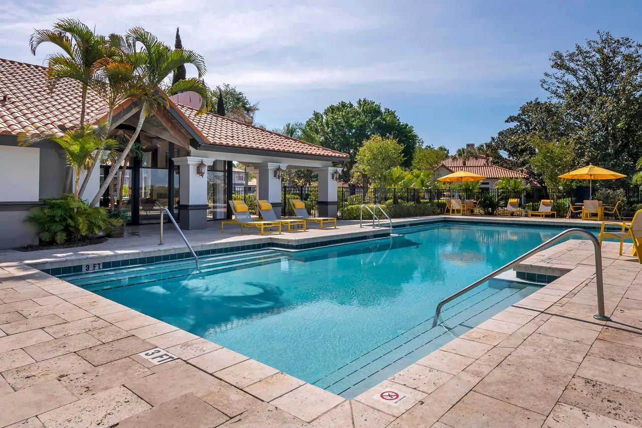 Vista Verde Apartments