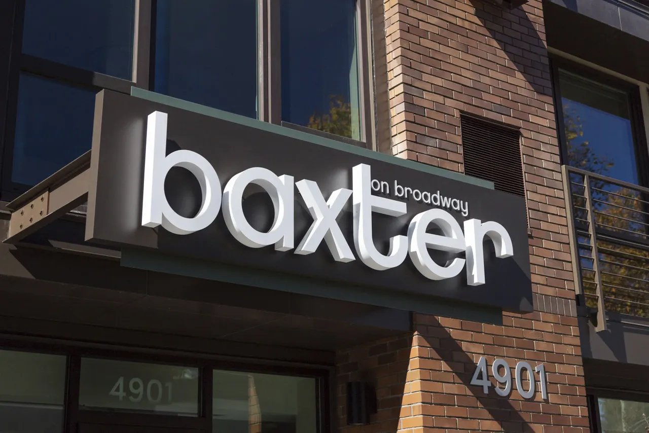 Baxter on Broadway
