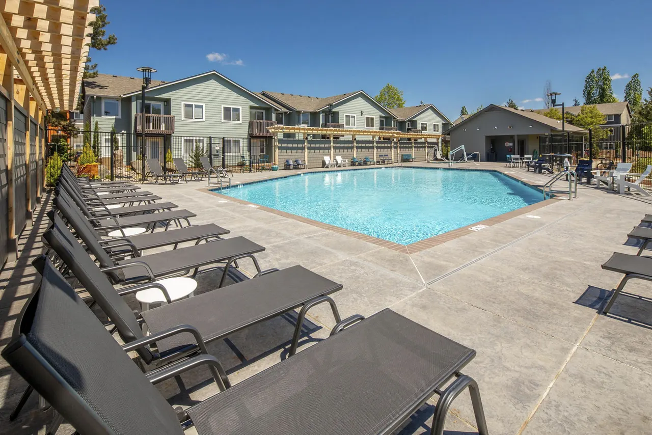 Creekside and Spring Creek Apartments