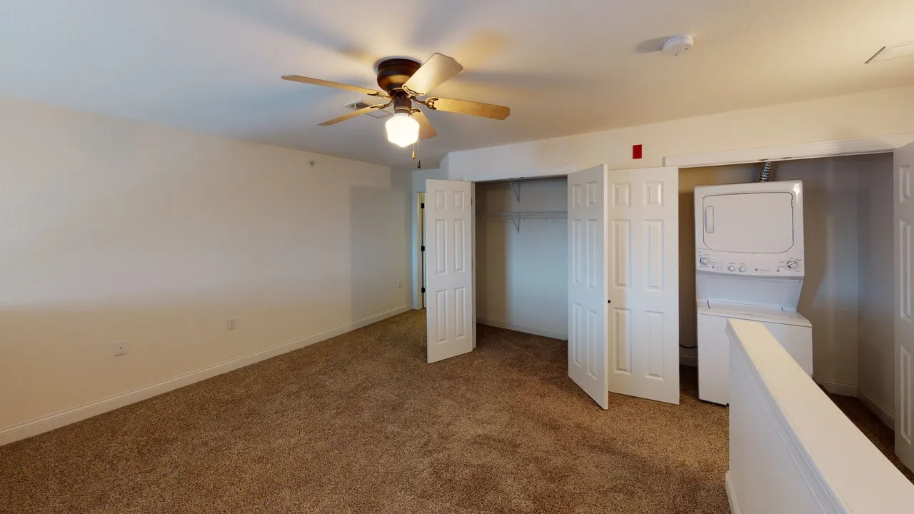 Delafield Woods Apartments