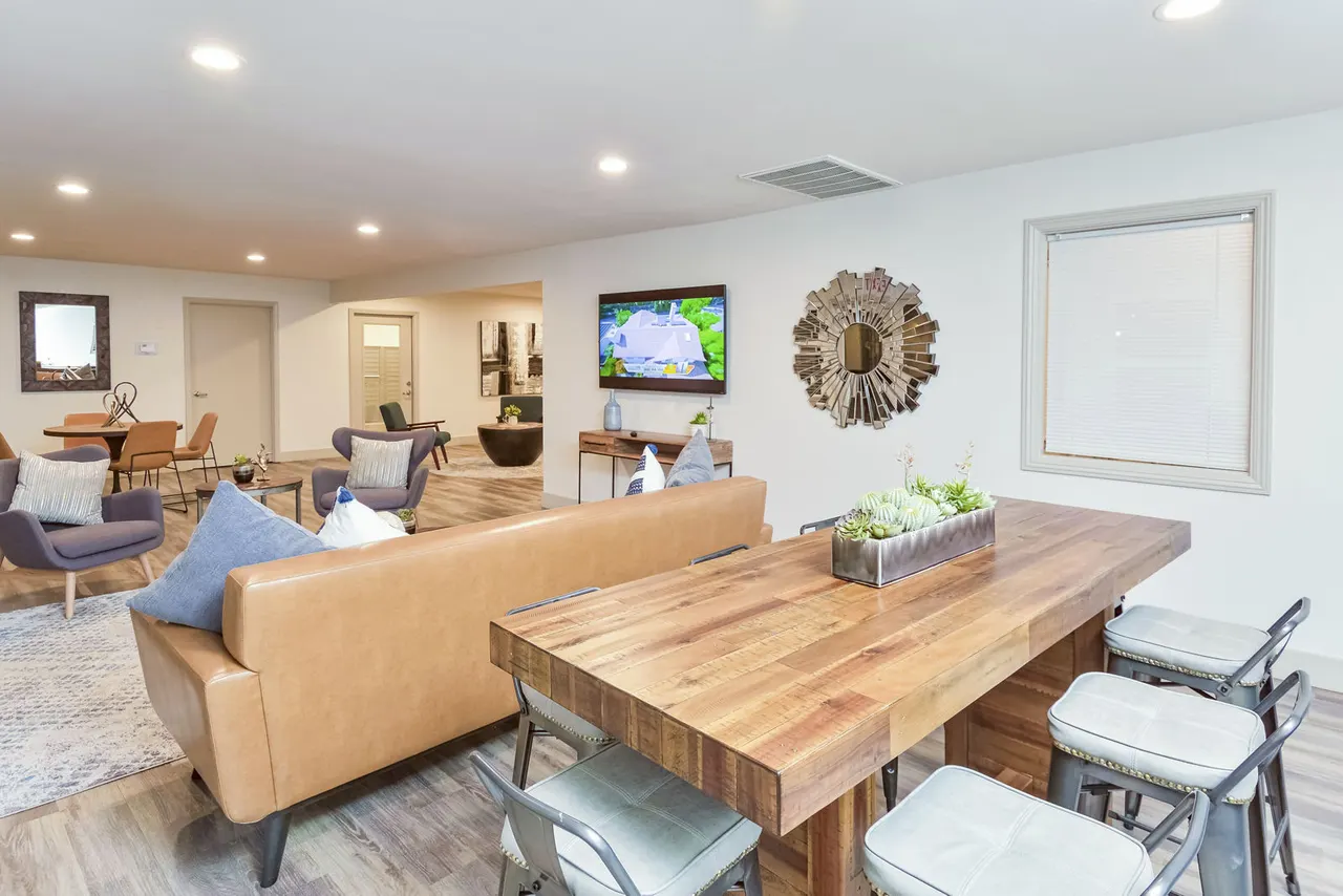 Vineyard Gardens Apartments