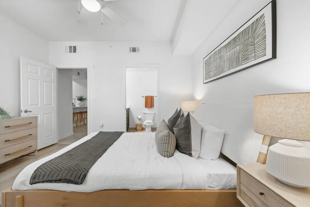 Bell Miramar Apartments