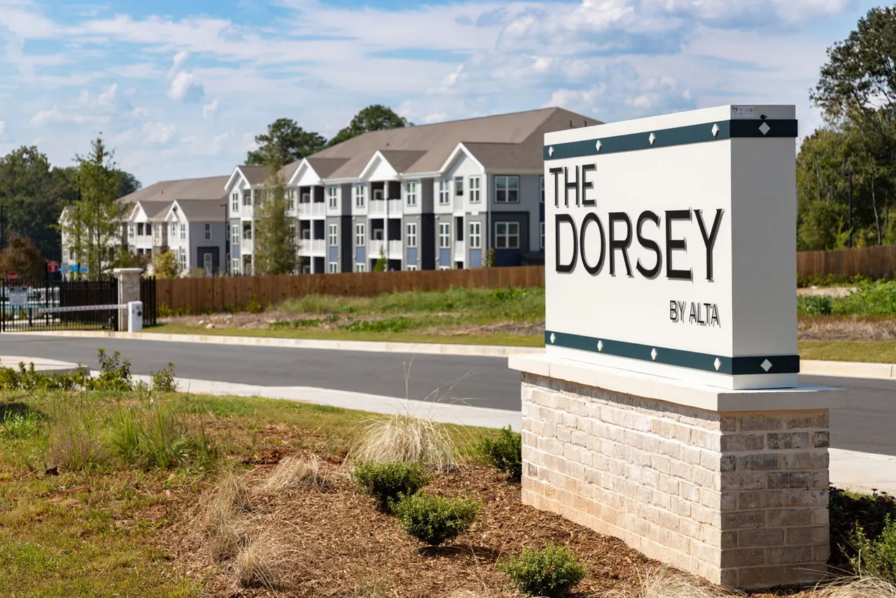 The Dorsey by Alta