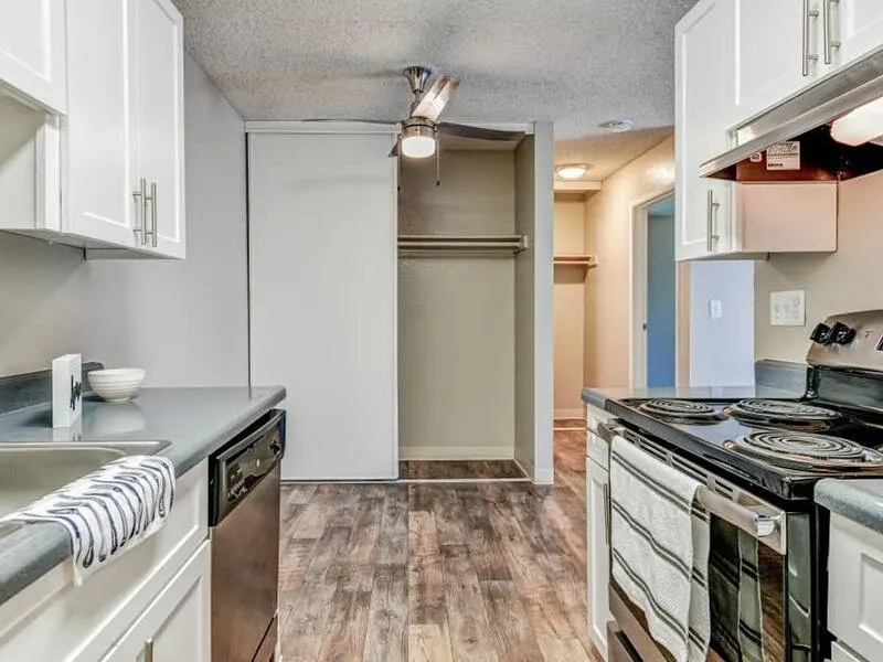 Summerwood Apartments