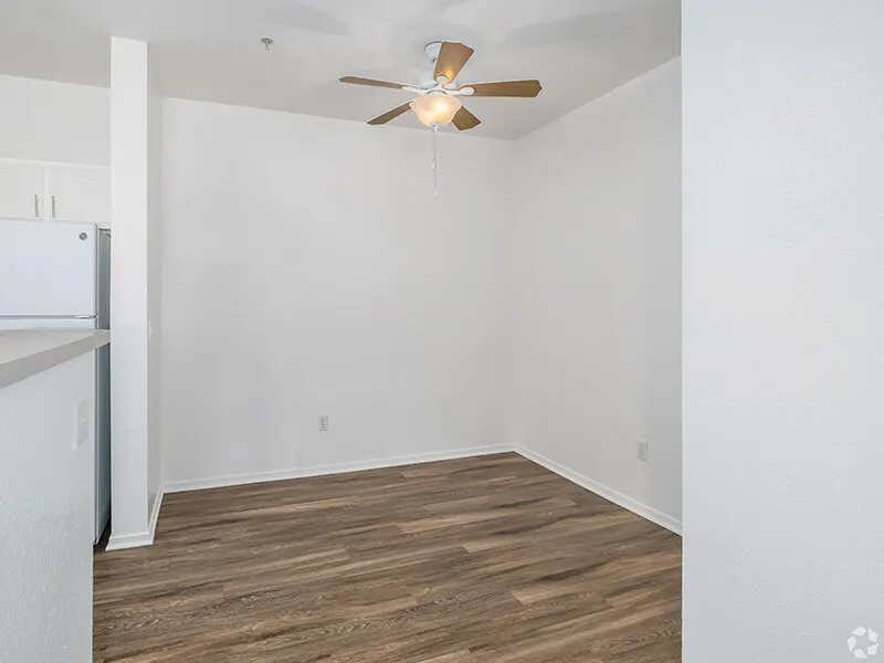 Crocker Oaks Apartments