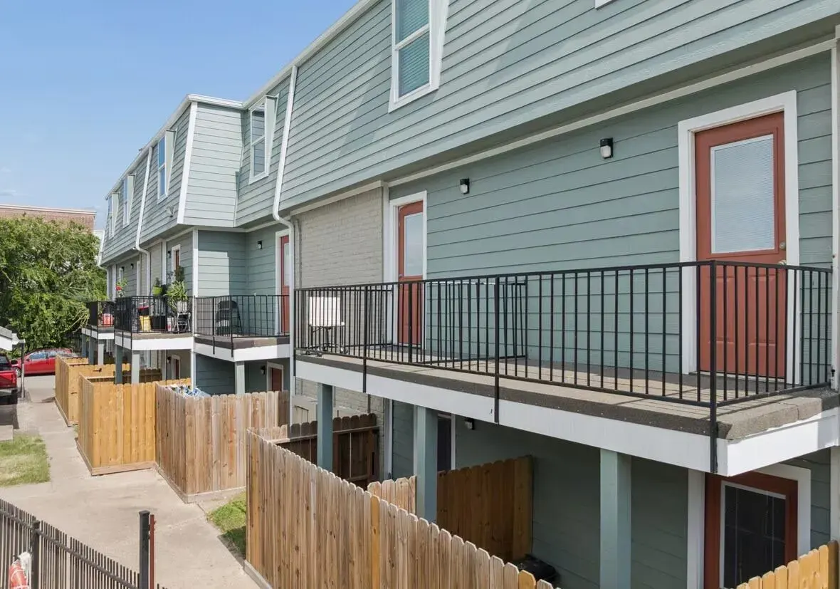 Gardens at Bissonnet Apartments